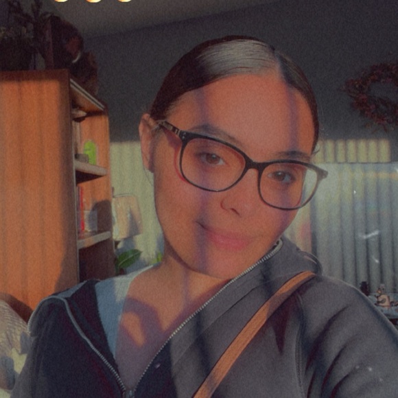 Meet your Posher, Tatiana - Picture 1 of 1